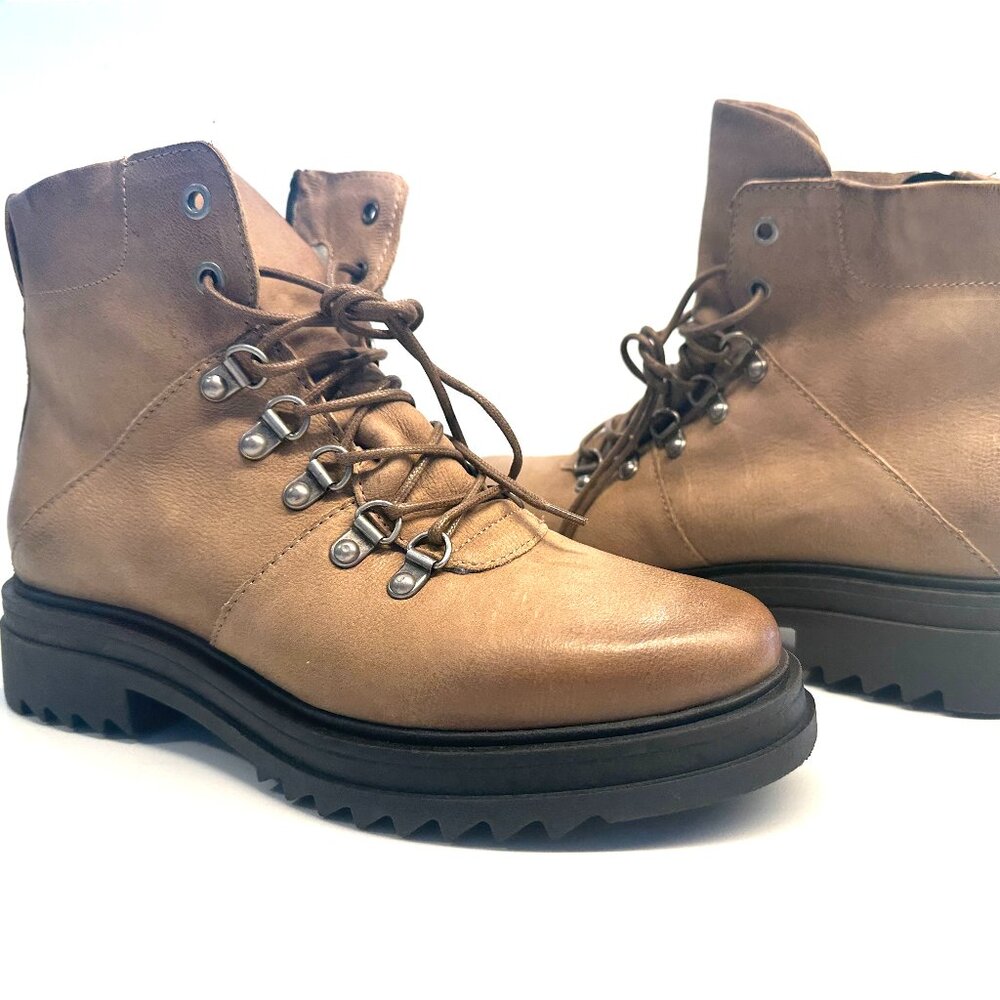 MIZ MOOZ WOMEN LACE-UP COMBAT BOOT SZ 8.5 BRAND NEW! SZ 8.5